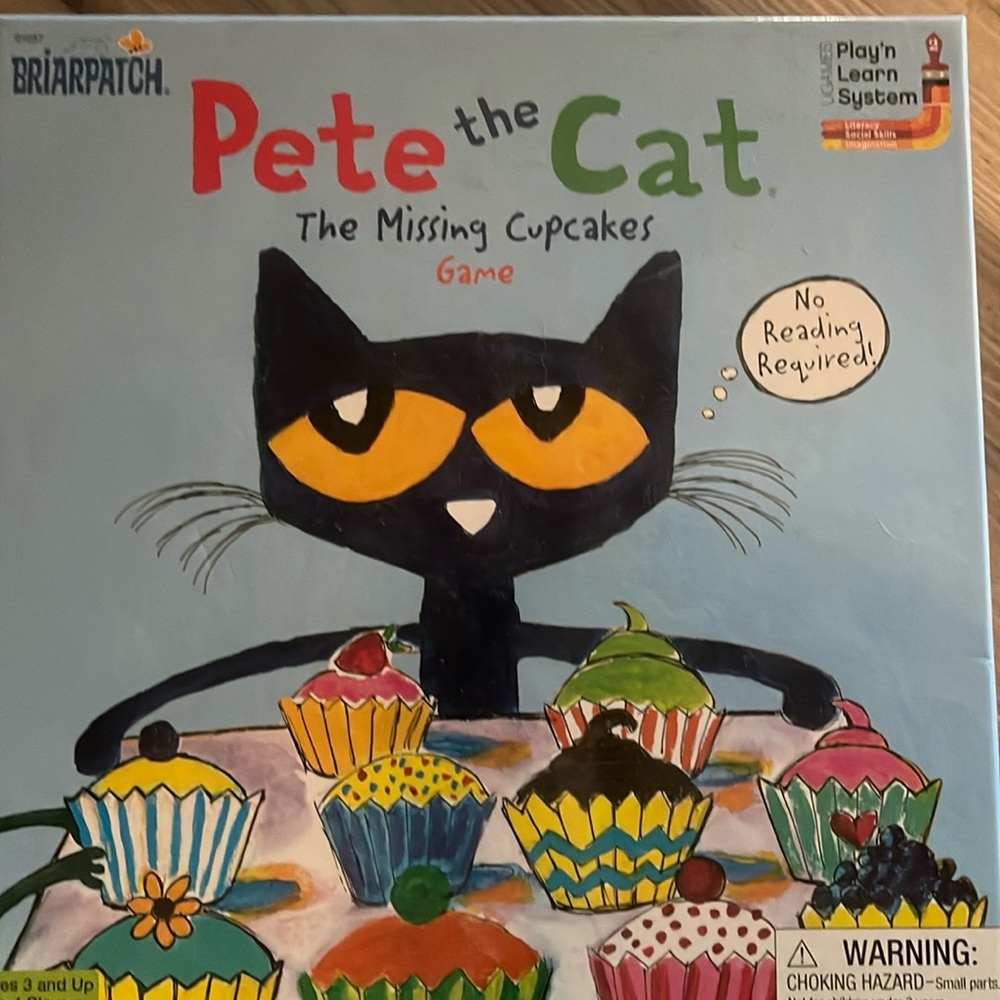 Pete the cat cupcake game
